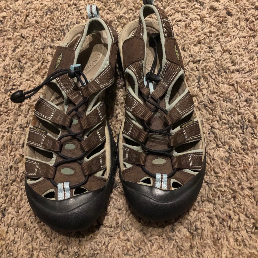 Keen shoes!